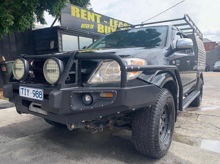 2005 Toyota Hilux SR5 automatic petrol 4x4